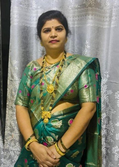 सौ. मनीषा चंद्रकांत हातमोडे